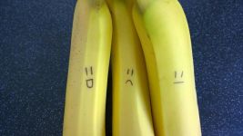 【盘点10种水果养生功效】1、香蕉：保持快乐心情