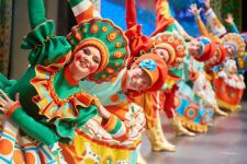 俄罗斯族舞蹈 俄罗斯族舞蹈有何风情