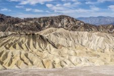 未解之谜：美国死亡谷挪动的石头是怎样回事？