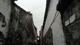 京城的弄巷依然是古色古香