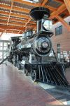 加拿大湖底发现觉醒百年的蒸汽火车