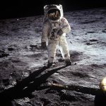 美国人登陆月球，第一句话是什么