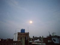 傍晚，太阳和月亮的对话
